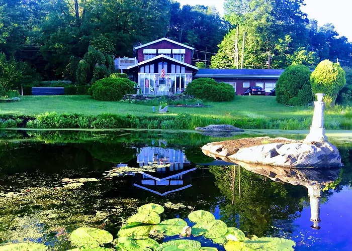 Lake Moc A Tek Inn