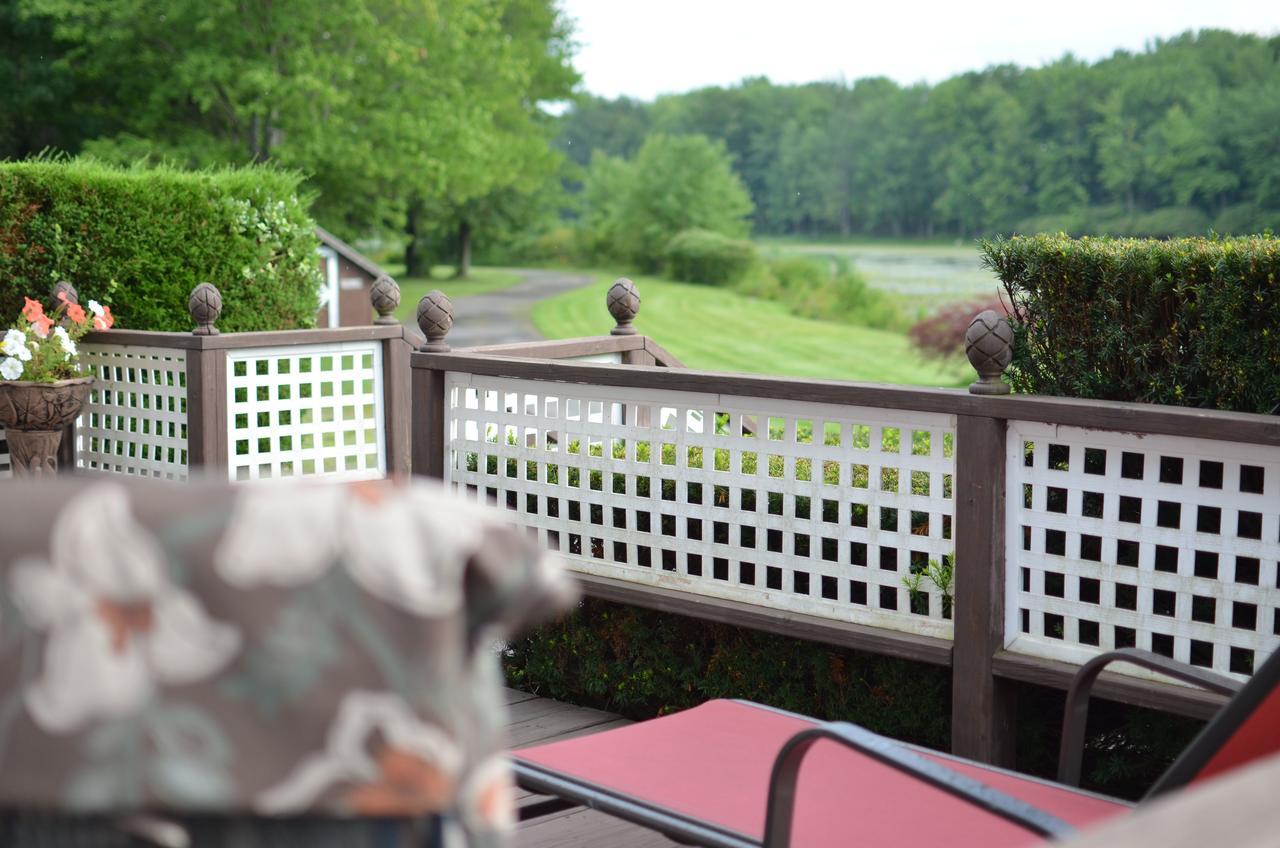 Lake Moc A Tek Motel Lakeville
